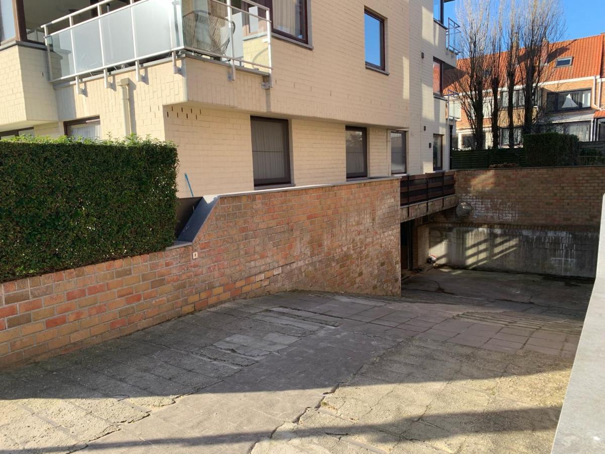 Top Appartement Met Garage "Au Franelle" Ostende Kültér fotó